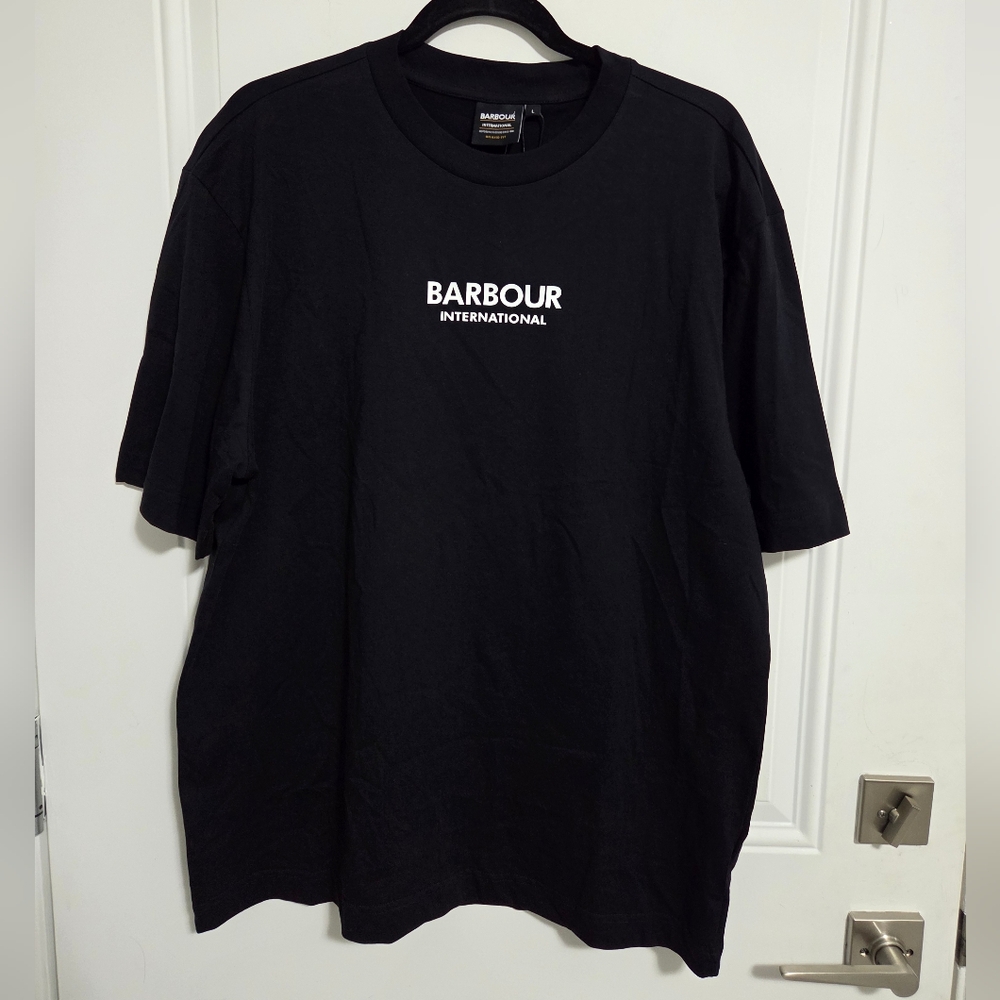 NWT - Barbour Men's Relaxed Fit Logo T Shirt - Size S, L, XL